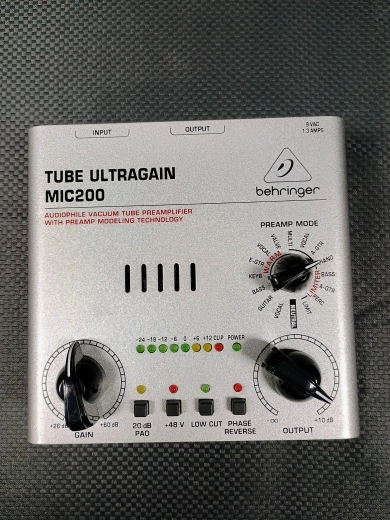 Behringer - MIC200