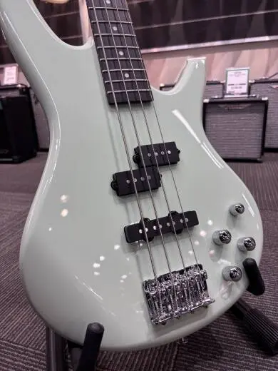 ibanez gsr200 MGR 2