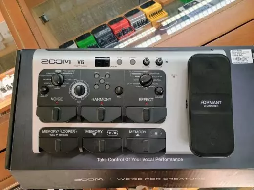 Zoom - V6SP ZOOM 2