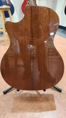 Taylor Guitars - 514CE 2