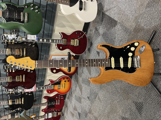 Fender - 011-3902-763