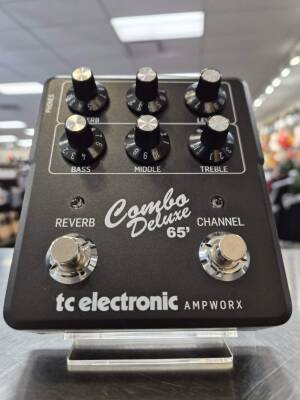 TC Electronic Combo Deluxe 65' Twin-Channel Preamp