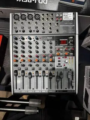 Behringer - X1204 USB