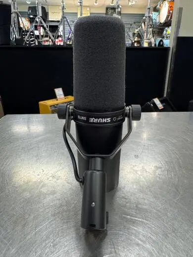 Shure - SM7B 2