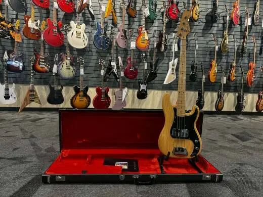 1976 FENDER PRECISION BASS - NATURAL MN