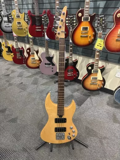 1996 FURY ANTHEM FRETLESS BASS