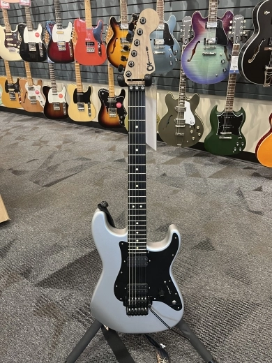 CHARVEL PM SC1 SILVER W/ MODS