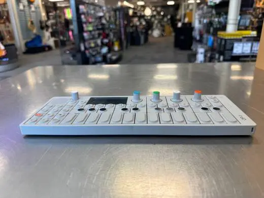 TEENAGE ENGINEERING OP-1 2