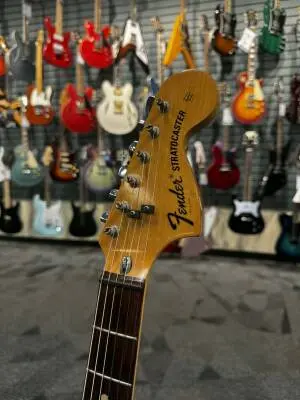 1976 Stratocaster 3TS RWN 2