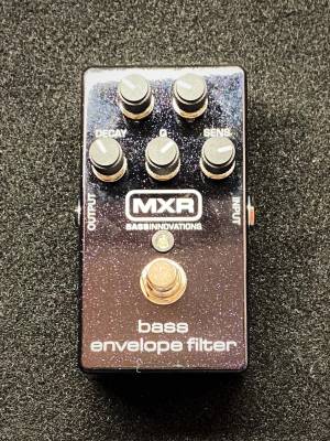 Gear Hunter | MXR BASS ENVELOPE FILTER