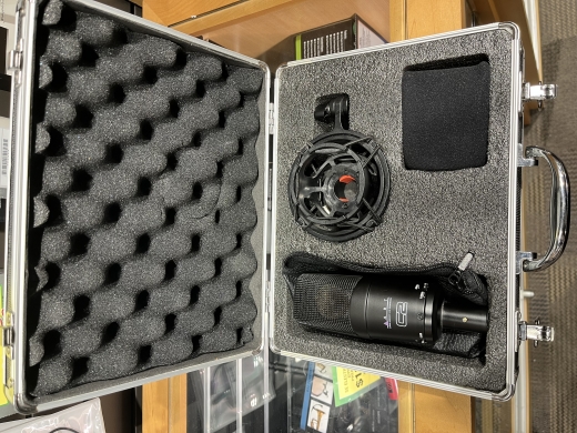 Gear Hunter | ART Pro Audio - C2 ART