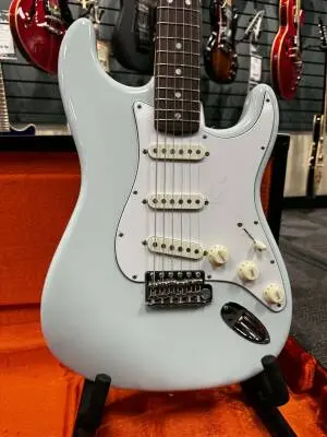 Fender American Vintage II Strat 2