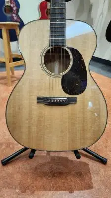 Martin Guitars - 000-18 MD 2
