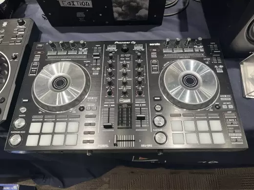 Pioneer - DDJ-SR2