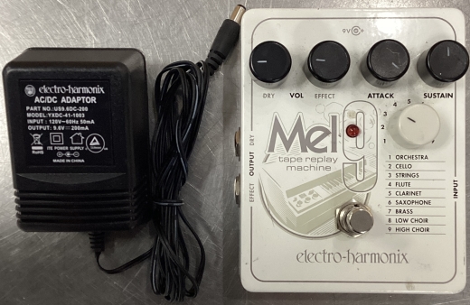 Electro-Harmonix MEL9 Tape Replay Machine Pedal | Long & McQuade