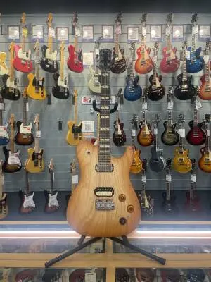 Godin Guitars - G51465