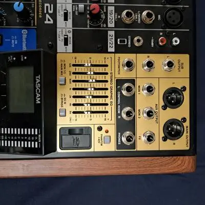 Store Special Product - Tascam - MODEL 24