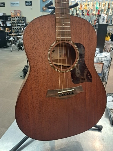 Taylor Guitars - AD27E 2