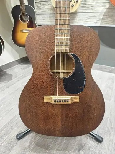 Martin Guitars - 000-15M