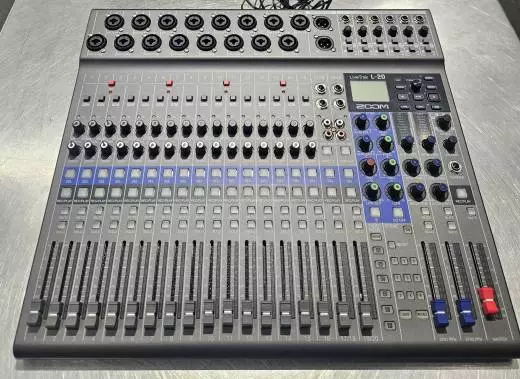 Zoom - LIVETRAK L-20 2