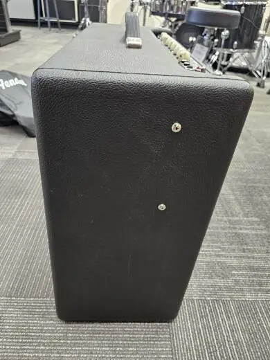 Fender - 223-1100-000 2