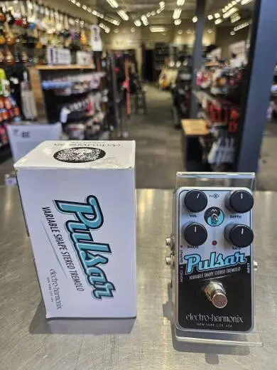 Electro-Harmonix - NANO PULSAR
