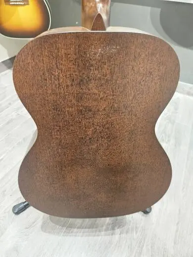 Martin Guitars - 000-15M 2