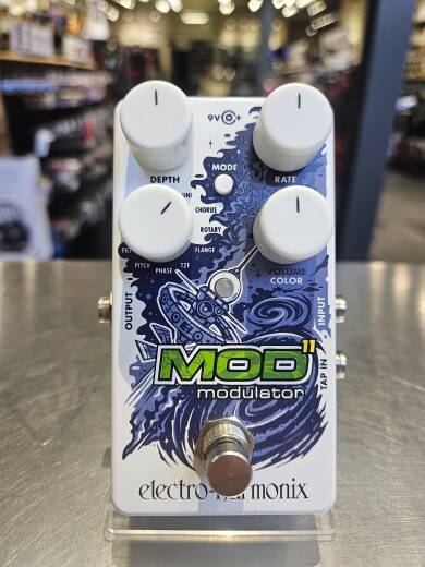 Electro-Harmonix MOD 11 Modulation Pedal | Long & McQuade