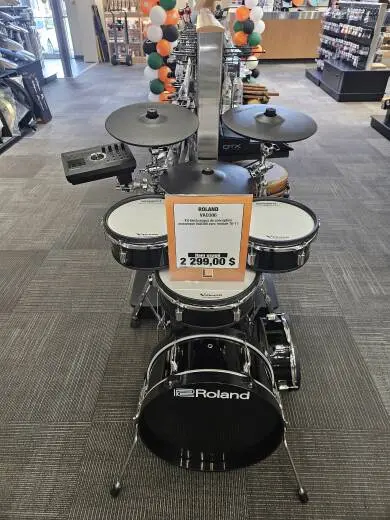 Roland - VAD306