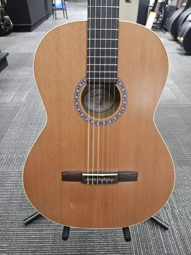 Godin Guitars - G51854 2