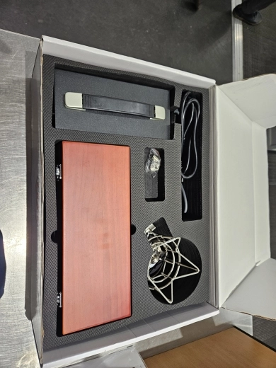 Warm Audio - WA-67 2