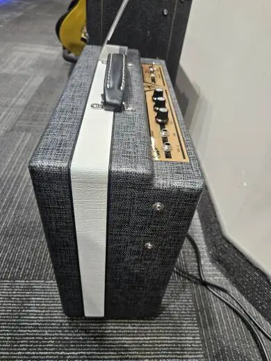 SUPRO SUPREME 1600 2