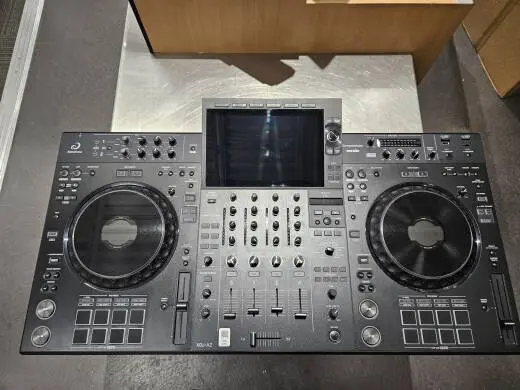 AlphaTheta - XDJ-AZ