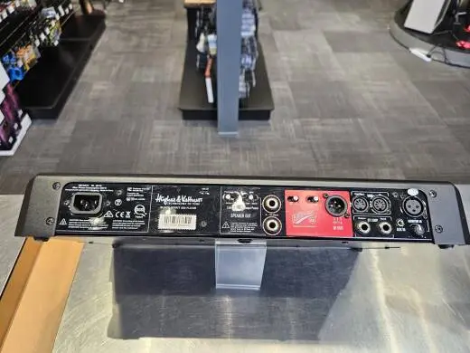 Hughes & Kettner - SPIRIT200FLOOR 2