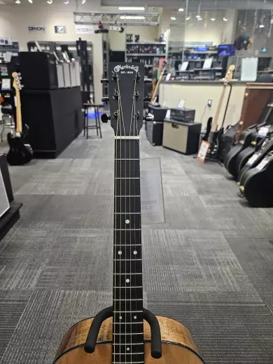Martin Guitars - D-12E KOA 2