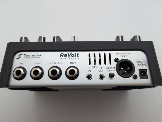 Two Notes ReVolt Guitar Amp Simulator Pedal