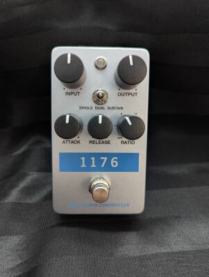ギター UNIVERSAL AUDIO 1176 studio compressor Universal Audio / UAFX 1176 Studio Compressor ｜ SMITHS Digital