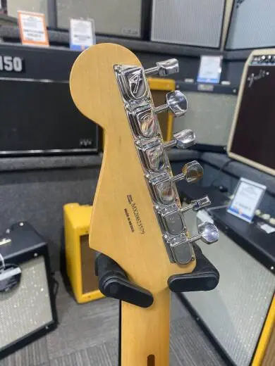 Fender - 014-4212-525 2