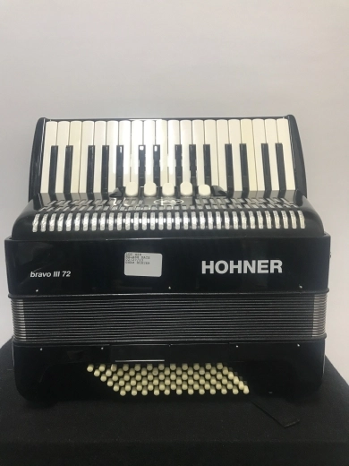 Hohner - BRAVO III 72