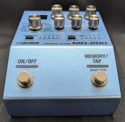 BOSS - MD-200 2