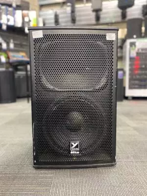Yorkville Sound - EF12P
