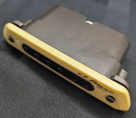L.R Baggs - LR-M80 2