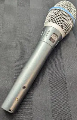 Shure - BETA87A 2