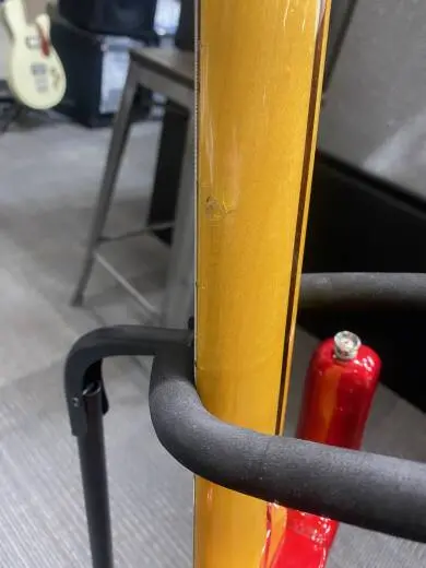 SQUIER  VM P BASS V CAR 2