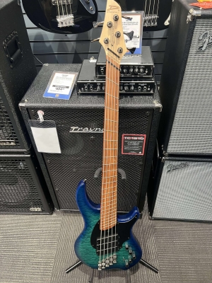 Dingwall Comb5 bass