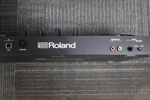 Roland - DJ-202 2