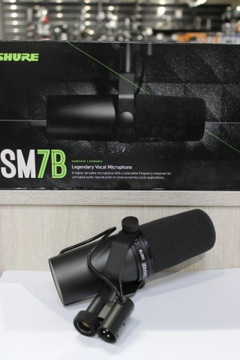 Shure - SM7B