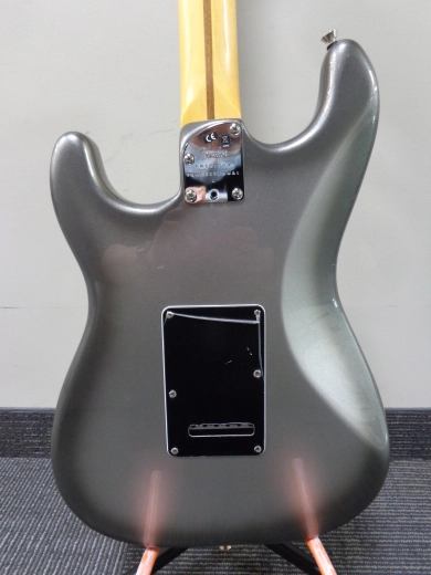 Fender - 011-3900-755 2