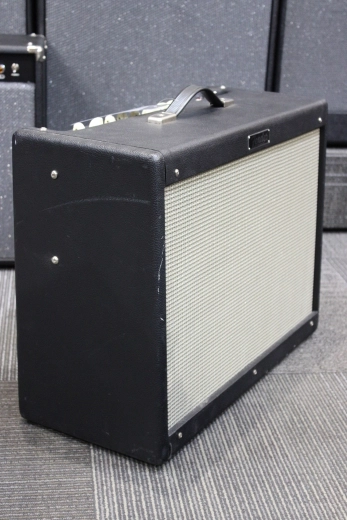 Fender - 223-1200-000 2