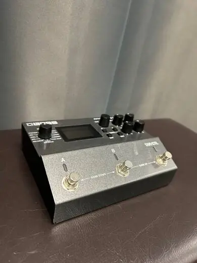 BOSS - RV-500